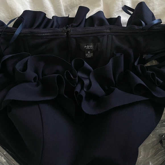 Navy Ruffled Off The Shoulder Formal Dress - Aqua Brand, size 6. Worn twice - Picture 6 of 8